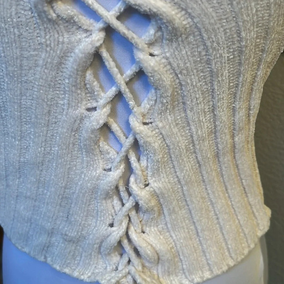 Superdown sherrie lace up back sweater - Picture 6 of 8
